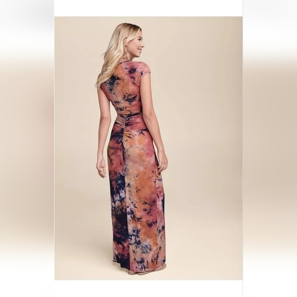 NWT Venus RUCHED TIE DYE MAXI DRESS Size Large - Picture 2 of 13